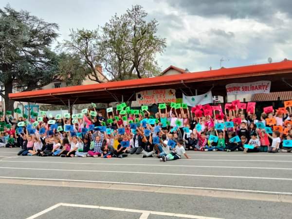 Une école solidaire