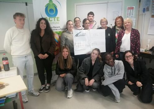 Des jeunes solidaires